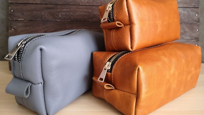 Tips for Creating a Cohesive and Stylish Travel Kit with Leather Accessories